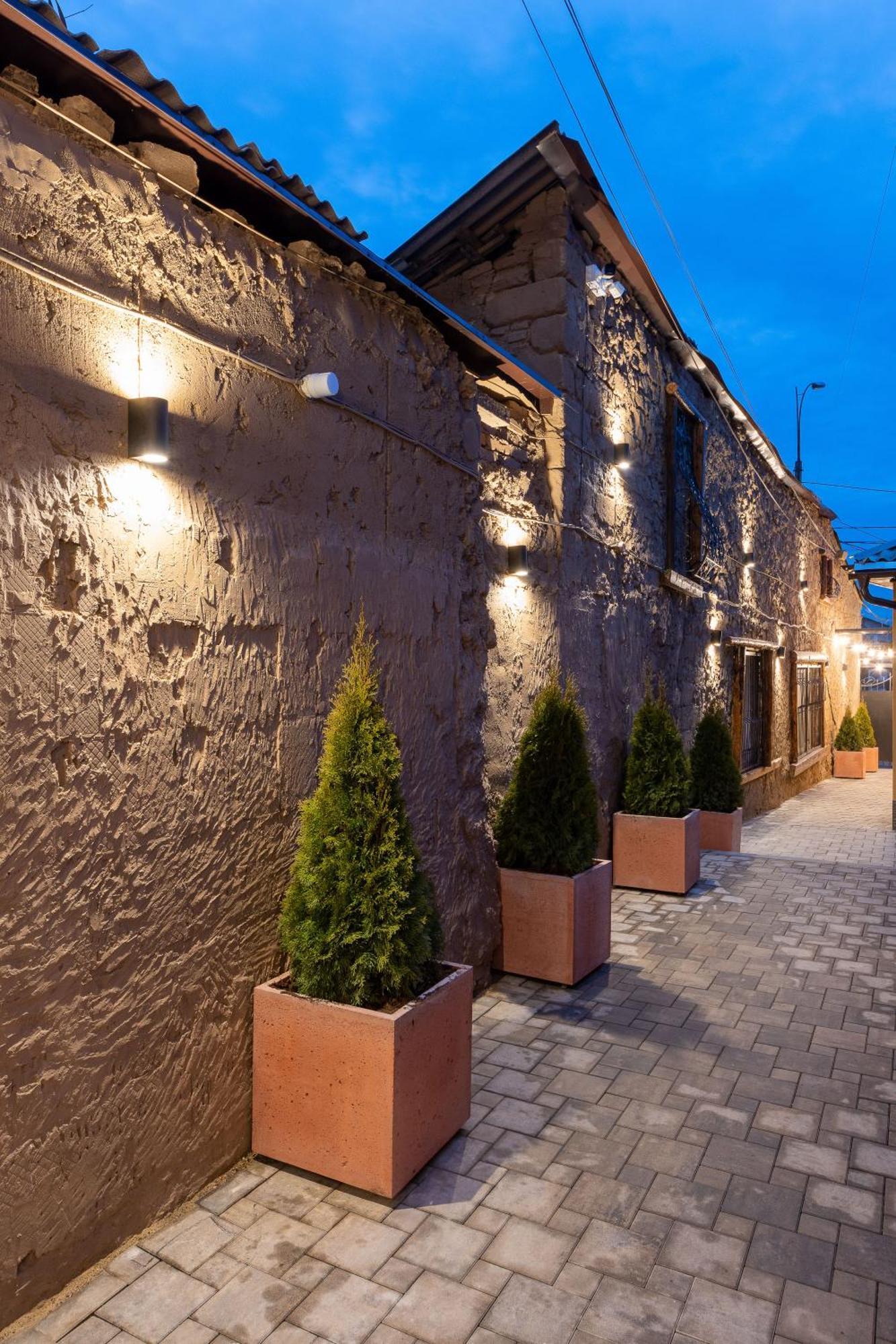 Center Old City Vaikor Кишинёв Экстерьер фото